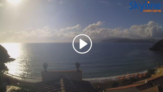 Elba Webcam: Spiaggia Innamorata - Capoliveri Isola d'Elba