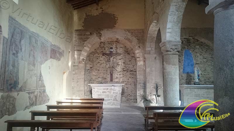 Interno della Chiesa di San Nicolo - Piazza Belvedere a San Piero