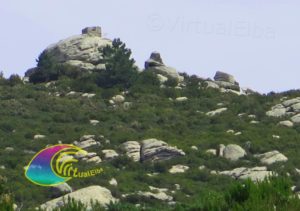 Masso alla Guata (Quata) visto dalle Macinelle
