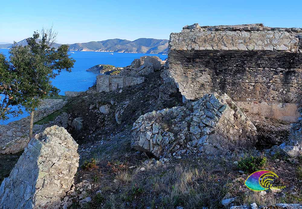Posizione dominante sul mare dal Forte Montebello Portoferraio