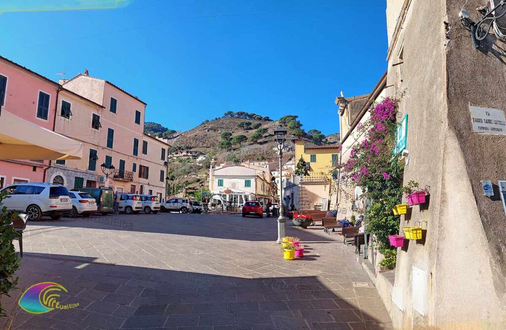 Piazza del Popolo - Rio nell'Elba